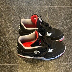 Jordan Retro 4 Bred